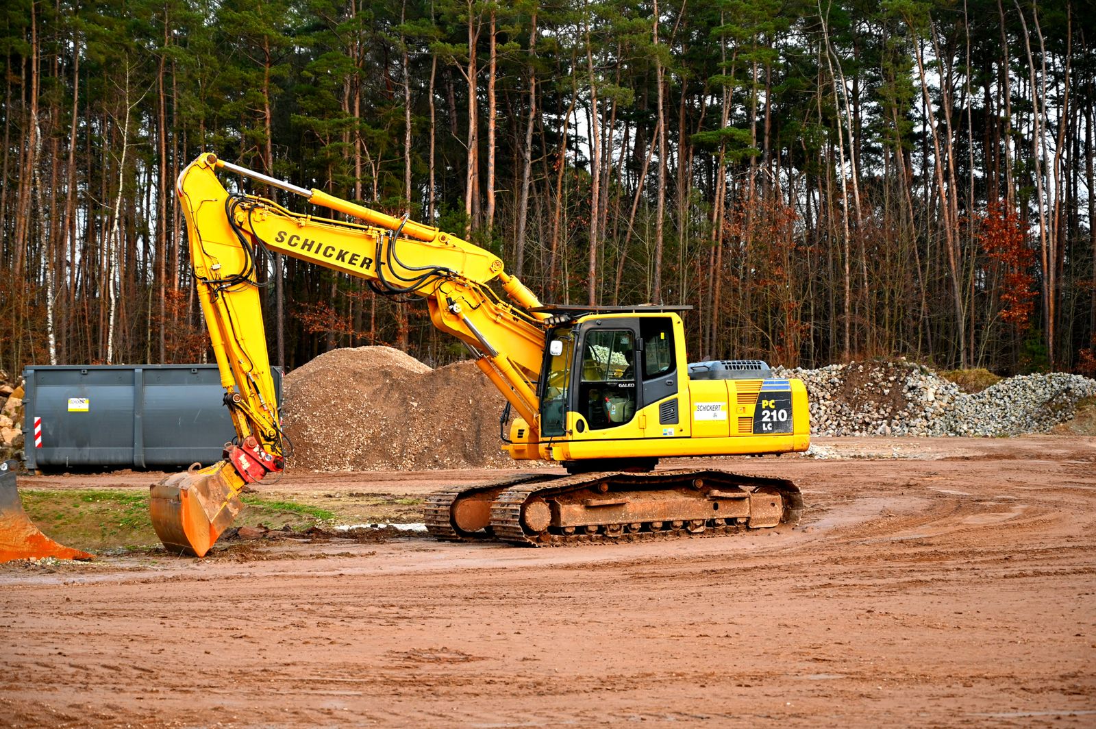 Groundwork, Garages & Gardens